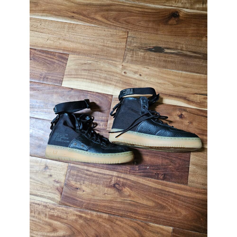 Nike SF Air Force 1 Mid *Black Gum* - Youth Size